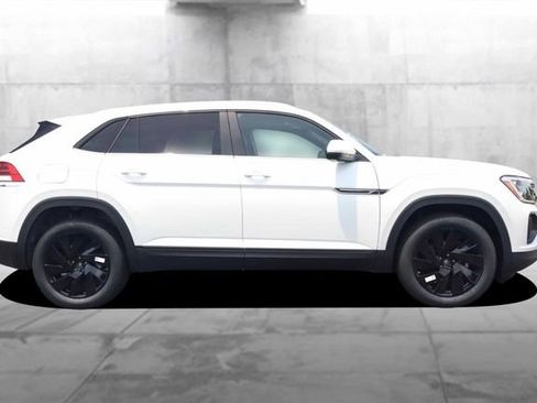 New 2026 Volkswagen Atlas Cross Sport SE AWD/4WD image 5