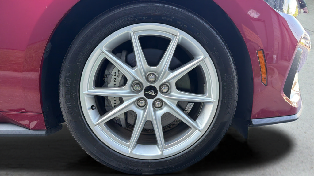 Used 2025 Ford Mustang GT Premium RWD image 17