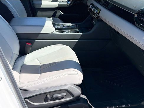 Used 2023 Honda Pilot EX-L image 19