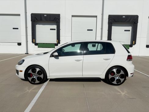 Used 2012 Volkswagen GTI 4-Door FWD image 6