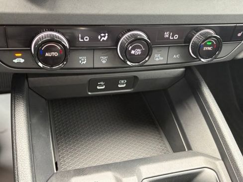 Certified 2023 Honda Accord EX image 20