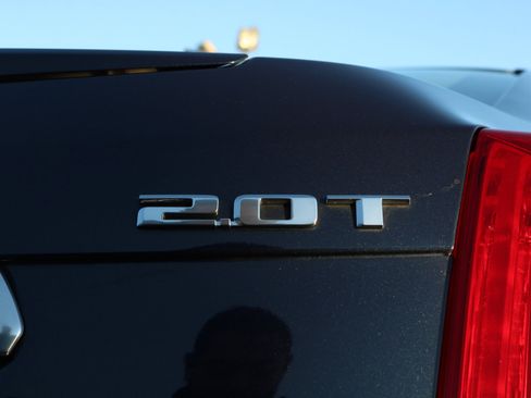 Used 2019 Cadillac CTS Luxury image 10