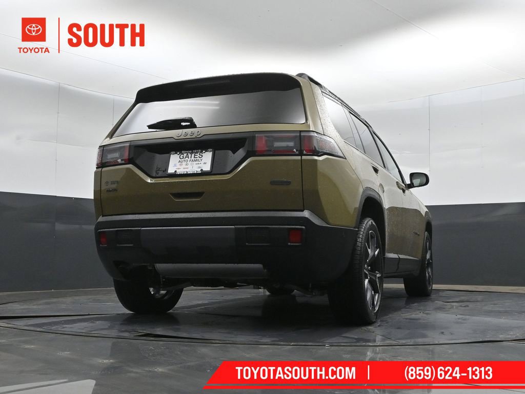 Used 2026 Jeep Cherokee Overland AWD/4WD image 43