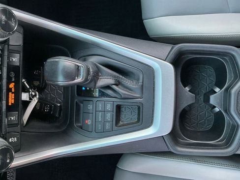 Certified 2019 Toyota RAV4 XLE Premium image 15