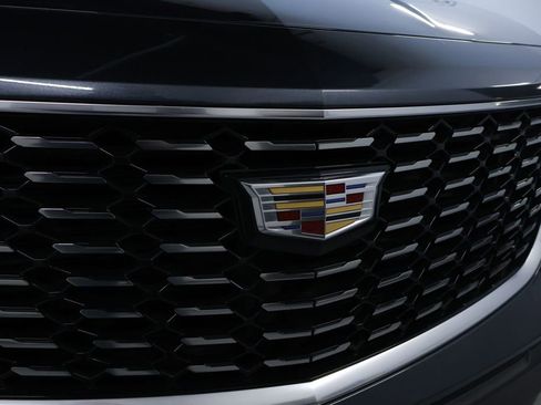 Used 2019 Cadillac XT4 Premium Luxury w/ Driver Awareness Package image 9