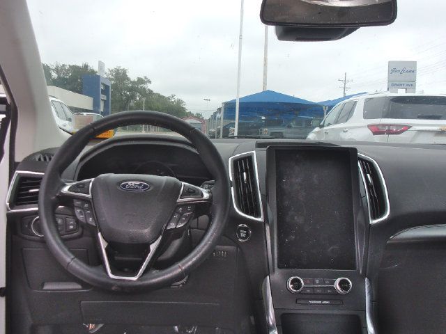 Used 2024 Ford Edge Titanium w/ Equipment Group 301A AWD/4WD image 9