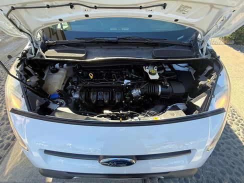 Used 2018 Ford Transit Connect XLT image 37