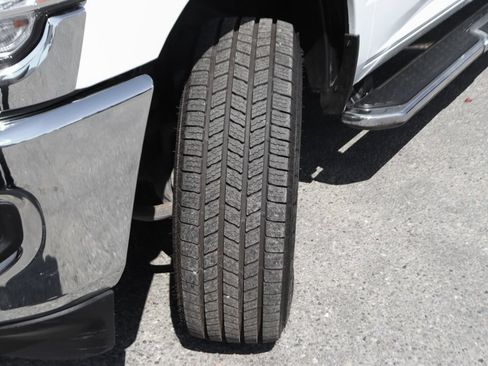 Used 2024 RAM 3500 Big Horn AWD/4WD image 46
