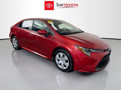 Used 2020 Toyota Corolla LE FWD image 1