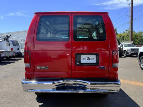 Used 2002 Ford E-350 and Econoline 350 Super Duty RWD image 6