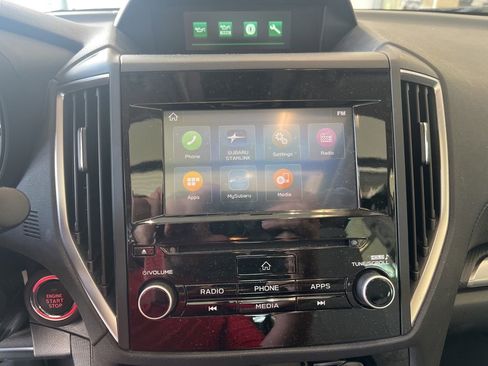 Used 2020 Subaru Forester Premium image 7