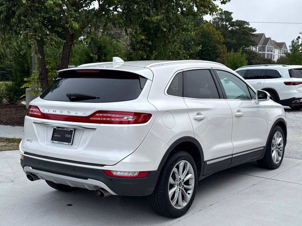 Used 2019 Lincoln MKC Select w/ Select Plus Package FWD image 7