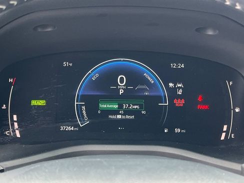 Used 2025 Toyota Camry SE FWD image 31