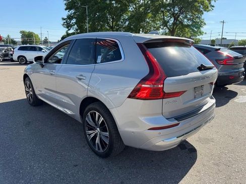 Used 2022 Volvo XC60 B5 Inscription w/ Advanced Package FWD image 6