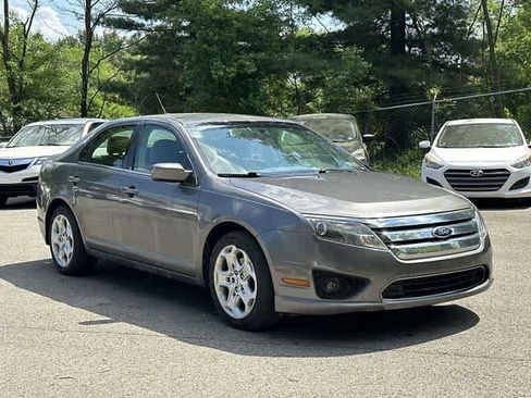 Used 2011 Ford Fusion SE w/ 201A Rapid Spec Order Code FWD image 17