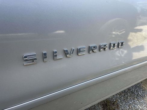 Used 2018 Chevrolet Silverado 1500 LT w/ All Star Edition AWD/4WD image 7