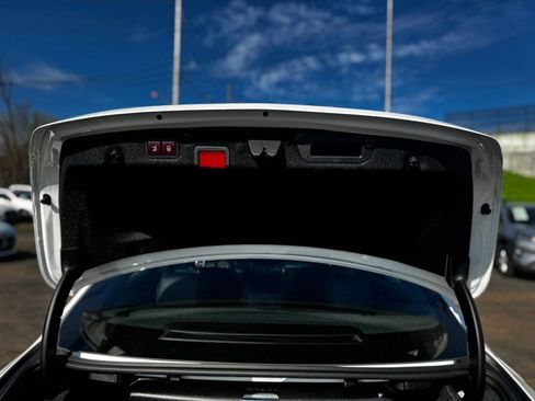 Used 2020 Mercedes-Benz C 300 4MATIC Sedan image 37