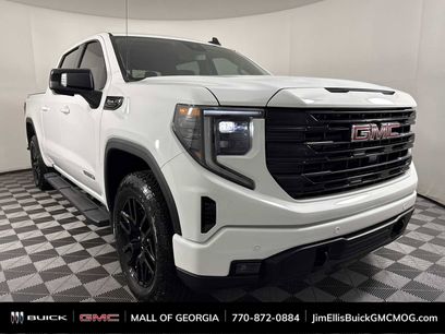 New 2025 GMC Sierra 1500 Elevation w/ Elevation Premium Package
