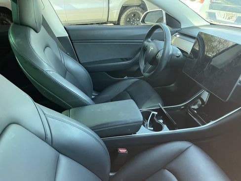 Used 2019 Tesla Model 3 Long Range AWD/4WD image 7