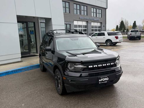 Used 2023 Ford Bronco Sport Outer Banks w/ Tech Package image 5