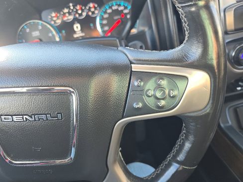 Used 2018 GMC Sierra 2500 Denali image 31