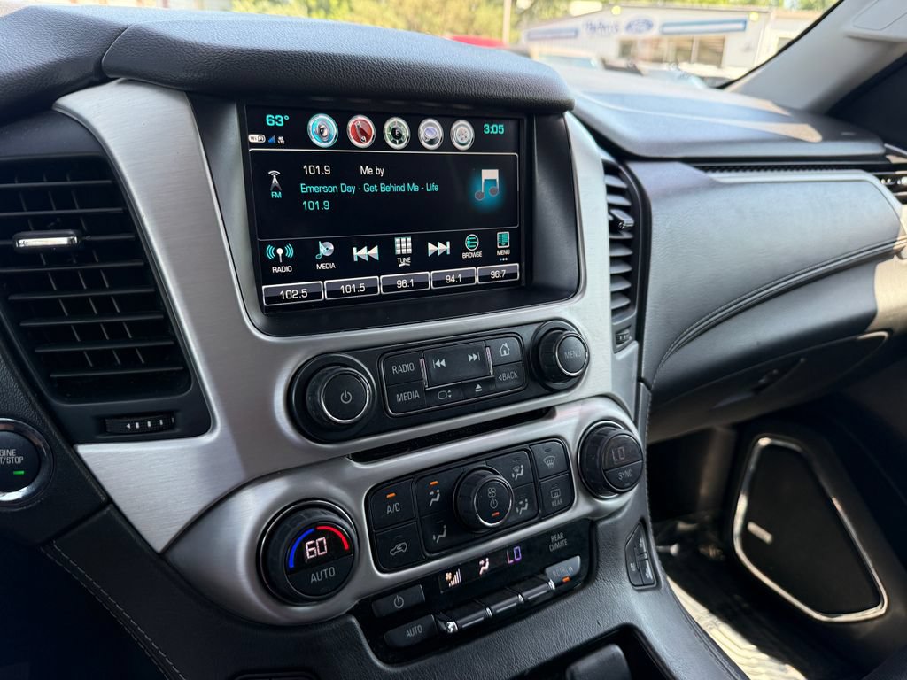 Used 2019 GMC Yukon XL SLT w/ Open Road Package AWD/4WD image 29