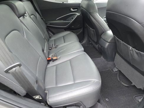 Used 2017 Hyundai Santa Fe Sport AWD/4WD image 23