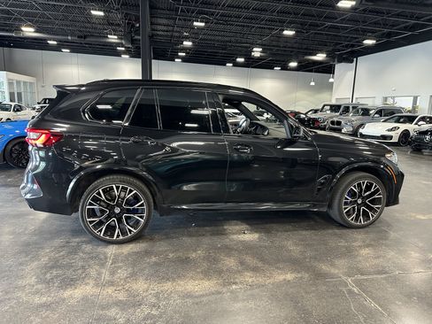 Used 2022 BMW X5 M w/ Competition Package 2 AWD/4WD image 3
