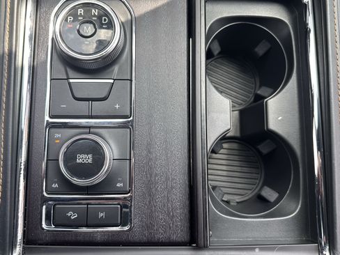 Certified 2022 Ford Expedition Platinum AWD/4WD image 29