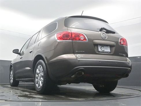 Used 2011 Buick Enclave CXL image 50