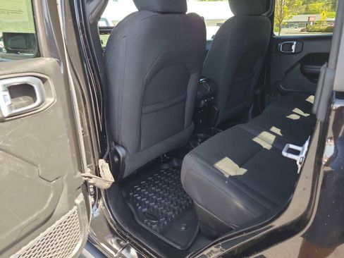 Used 2021 Jeep Gladiator Sport AWD/4WD image 20