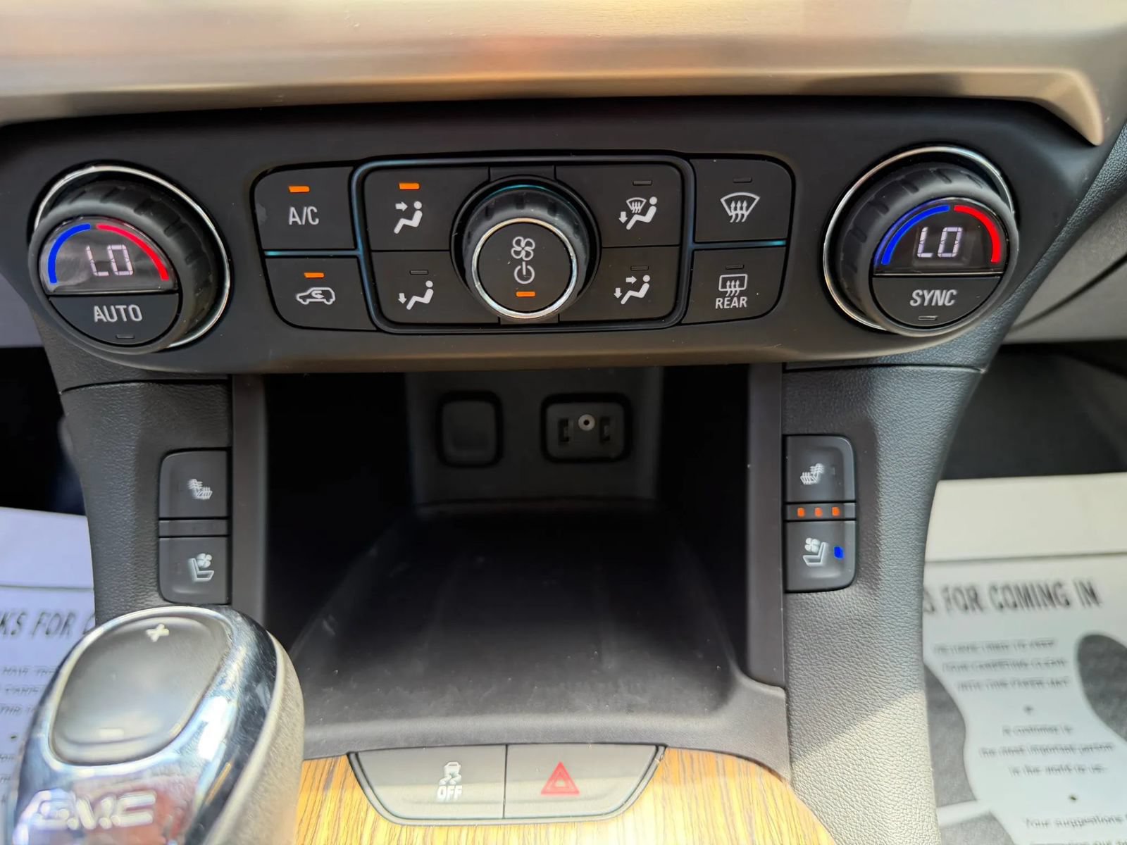 Used 2017 GMC Acadia Denali FWD image 18