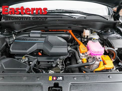 Used 2023 Hyundai Santa Fe Limited image 7