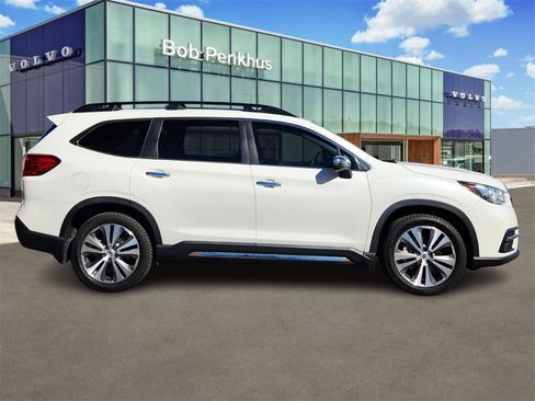 Used 2020 Subaru Ascent Touring image 30
