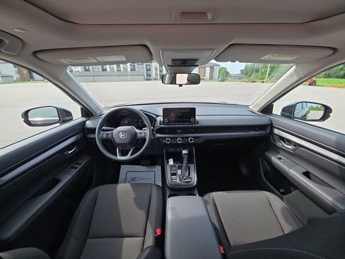 Used 2025 Honda CR-V EX image 27
