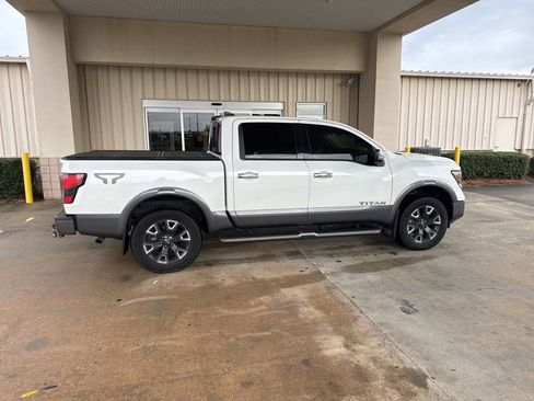 Used 2024 Nissan Titan Platinum Reserve w/ Moonroof Package image 13
