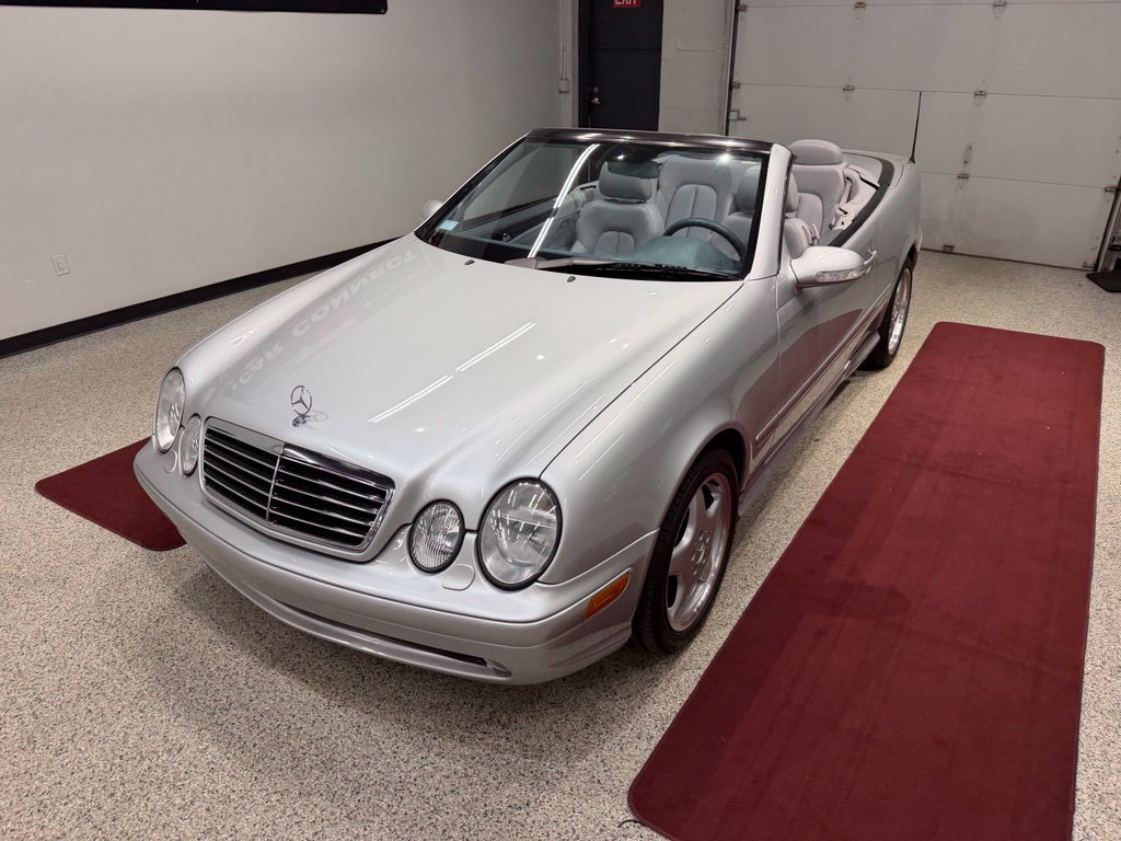 Used 2000 Mercedes-Benz CLK 430 Cabriolet image 4