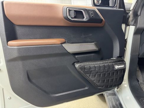 Used 2022 Ford Bronco Outer Banks image 8