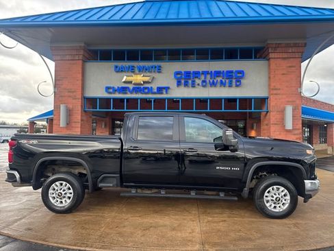 Used 2025 Chevrolet Silverado 2500 LT w/ Safety Package image 10