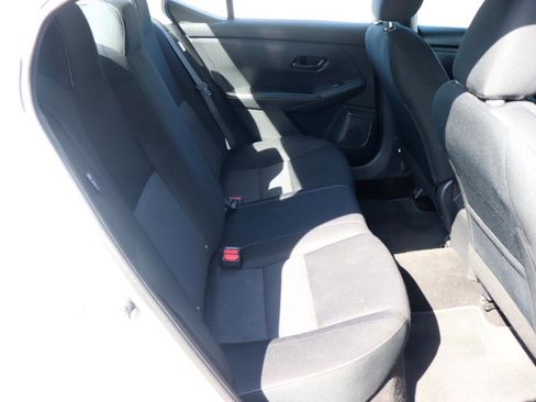 Used 2024 Nissan Sentra SV image 13