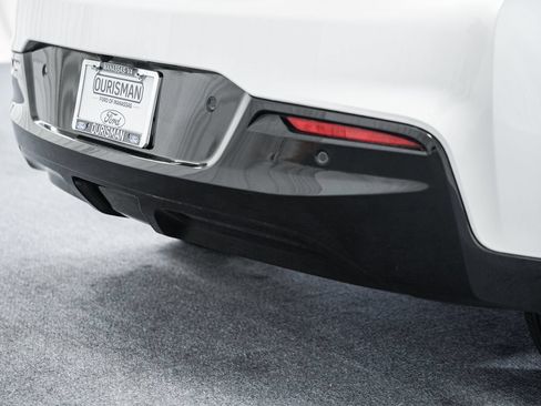Used 2016 Chevrolet Volt Premier w/ Driver Confidence Package FWD image 7