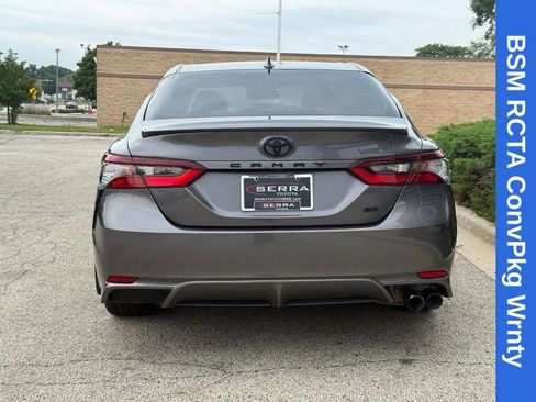 Used 2024 Toyota Camry SE w/ Convenience Package FWD image 4
