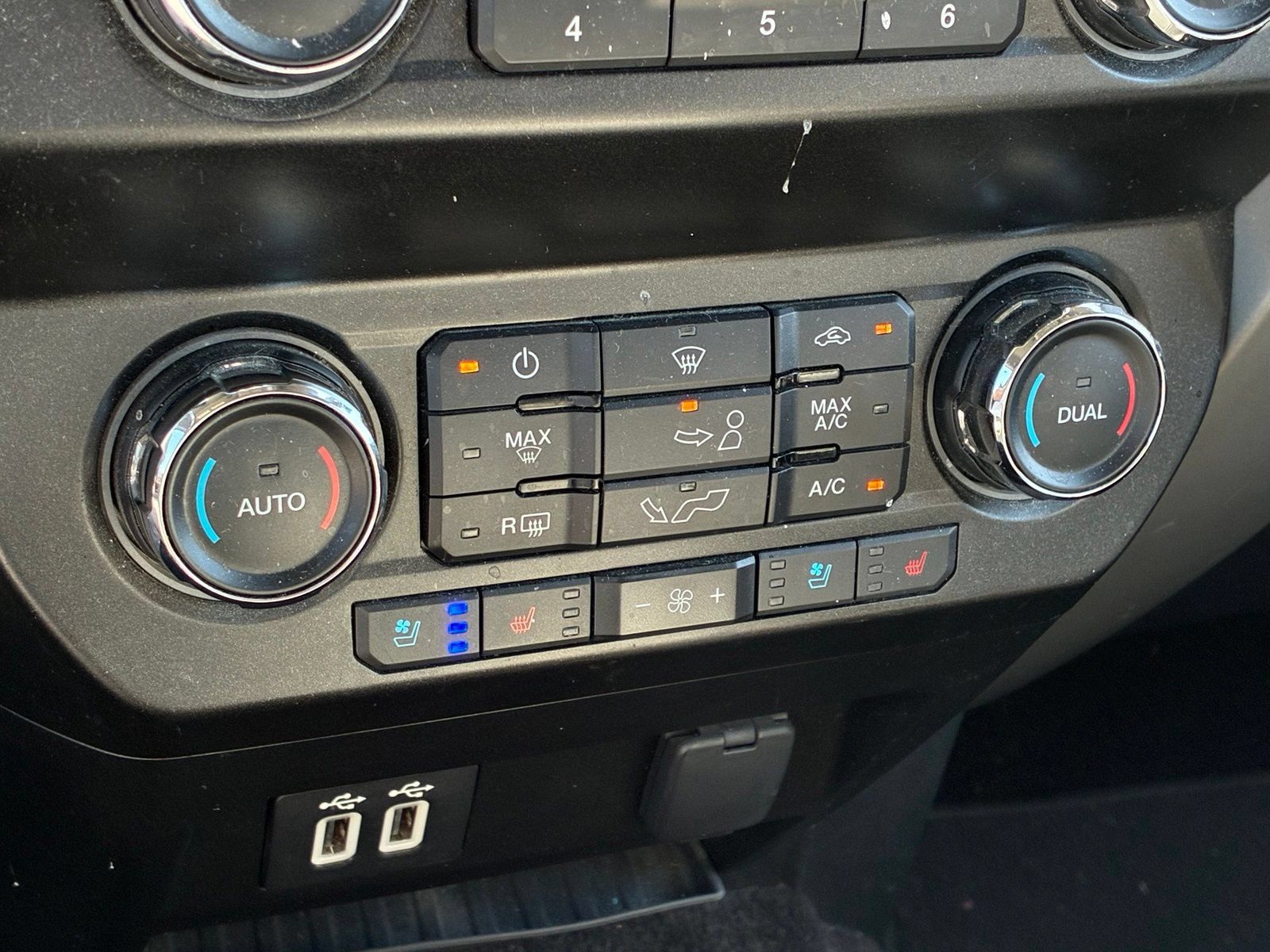 Used 2020 Ford F150 Lariat AWD/4WD image 13