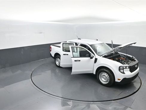 New 2026 Ford Maverick XL image 39