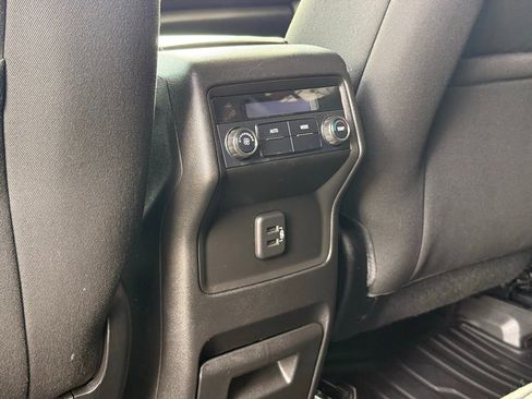 Used 2019 GMC Acadia SLE image 28