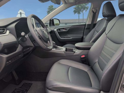 Used 2025 Toyota RAV4 XLE Premium FWD image 11