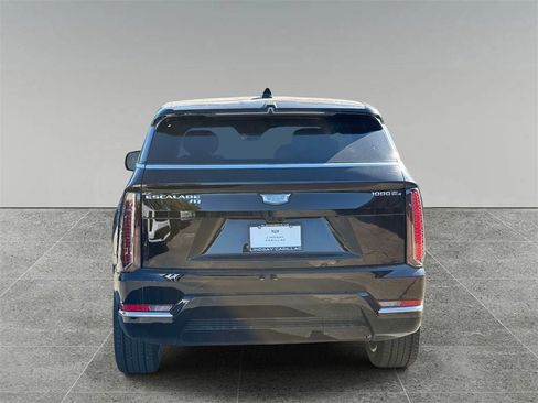 New 2025 Cadillac Escalade IQ Luxury 2 image 10
