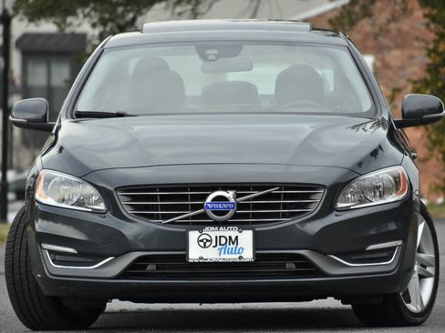 Used 2015 Volvo S60 T5 Premier Plus image 3