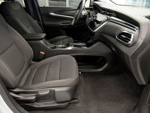 Used 2023 Chevrolet Bolt EUV LT w/ Driver Confidence Package image 30
