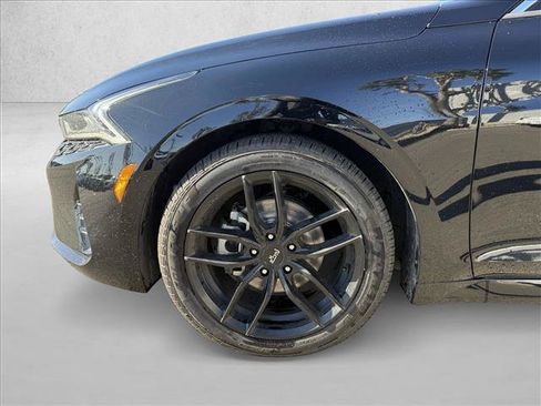 Used 2021 Kia K5 LXS FWD image 18